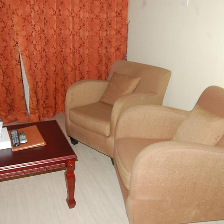 Al Amwaj Hotel Шарджа Экстерьер фото
