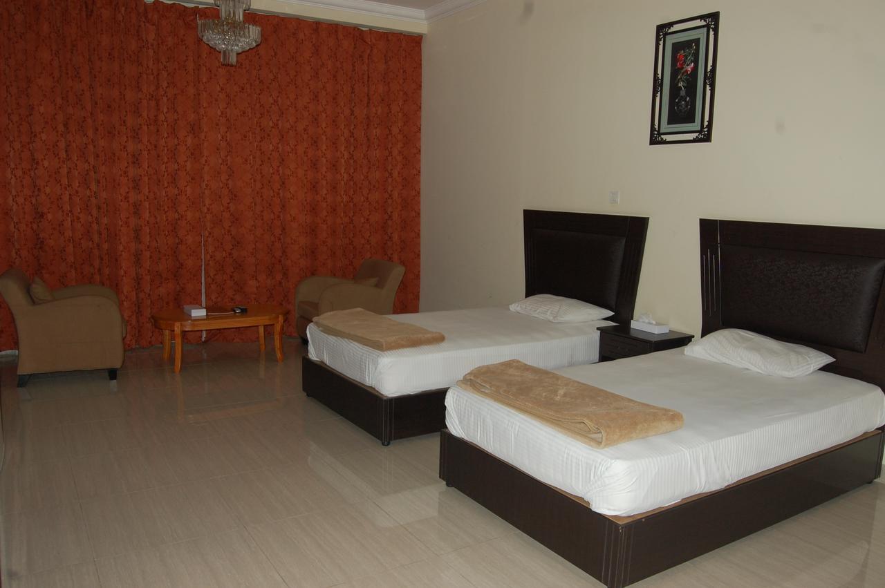 Al Amwaj Hotel Шарджа Экстерьер фото